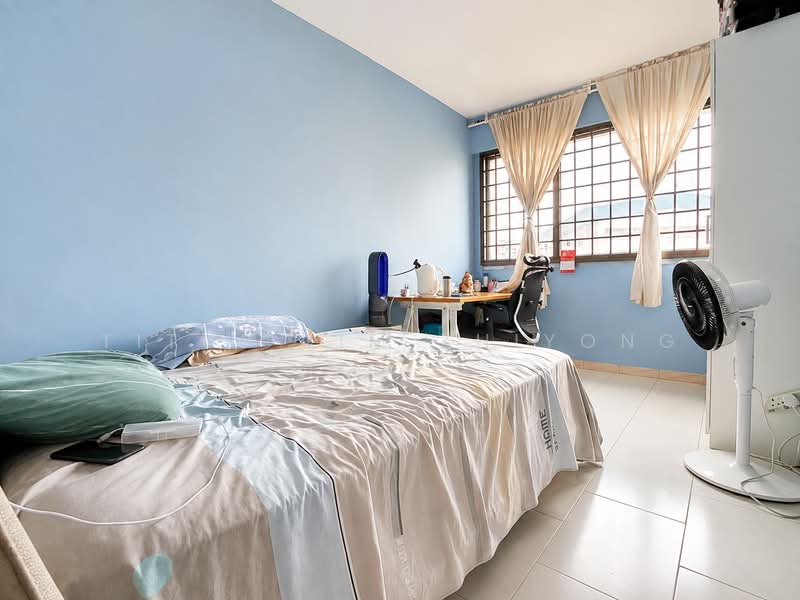 218 Choa Chu Kang Central, 218 Choa Chu Kang Central, 3 Bedrooms, 1,216 sqft, HDB Flat For Sale, by Titus Lim Zhiyong, 500221093 - Bedroom - PropertyGuru.com.sg