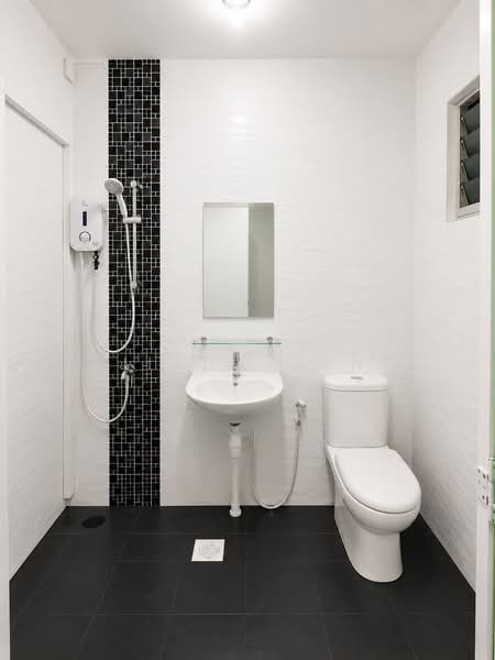 228 Choa Chu Kang Central, 228 Choa Chu Kang Central, 3 Bedrooms, 1,313 sqft, HDB Flat For Sale, by Jiada Tan, 500221101 - Bathroom - PropertyGuru.com.sg