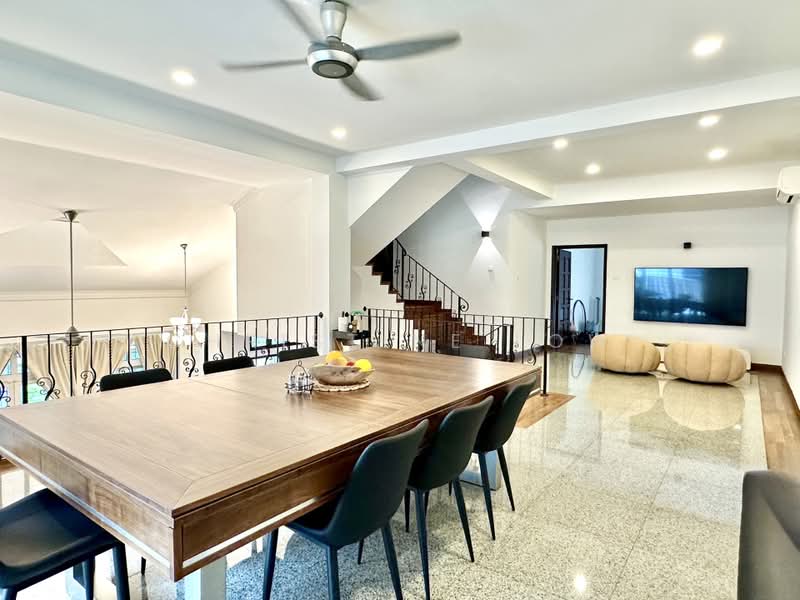 Mera Gardens, Almond Avenue, 5 Bedrooms, 4,700 sqft, Detached House For Sale, by Christine Low, 500221103 - Dining Room - PropertyGuru.com.sg