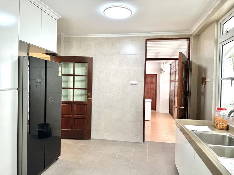 Mera Gardens, Almond Avenue, 5 Bedrooms, 4,700 sqft, Detached House For Sale, by Christine Low, 500221103 - Kitchen - PropertyGuru.com.sg