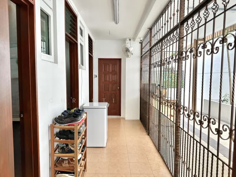 Mera Gardens, Almond Avenue, 5 Bedrooms, 4,700 sqft, Detached House For Sale, by Christine Low, 500221103 - Yard - PropertyGuru.com.sg
