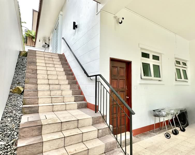 Mera Gardens, Almond Avenue, 5 Bedrooms, 4,700 sqft, Detached House For Sale, by Christine Low, 500221103 - Car porch side - PropertyGuru.com.sg