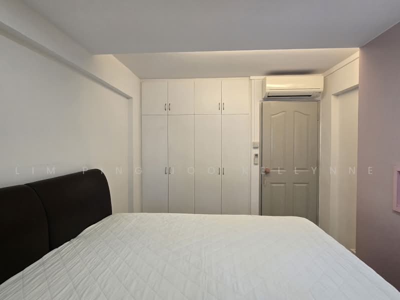 4 Jalan Batu, 4 Jalan Batu, 3 Bedrooms, 646 sqft, HDB Flat For Rent, by Lim Ping Joo Kellynne, 500221108 - Bedroom - PropertyGuru.com.sg