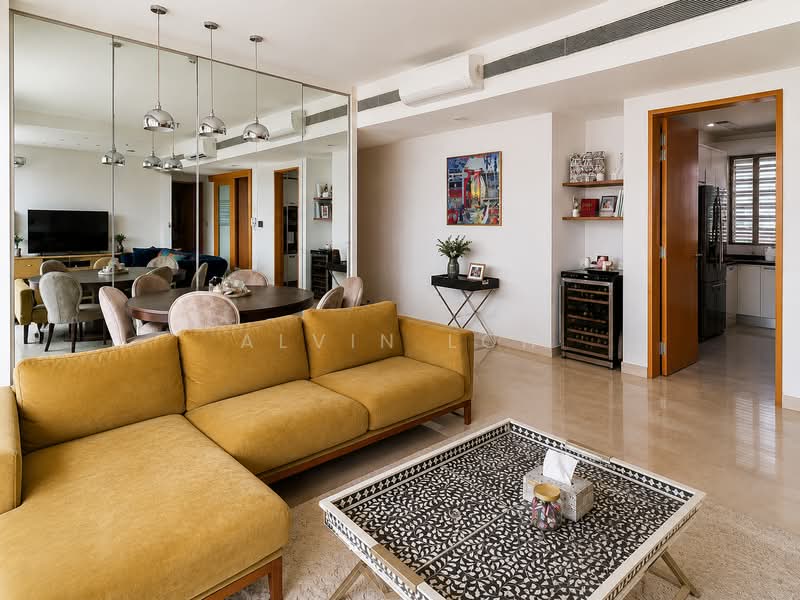 The Light @ Cairnhill, 19 Cairnhill Circle, 3 Bedrooms, 1,658 sqft, Condominium For Sale, by Alvin Loh, 500221109 - Living Room - PropertyGuru.com.sg