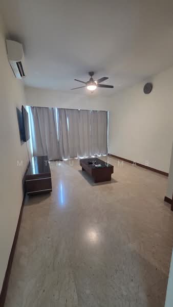 Palm Gardens, 2D Hong San Walk, 2 Bedrooms, 958 sqft, Condominium For Sale, by Muthu Kumar, 500221110 - Living Room - PropertyGuru.com.sg