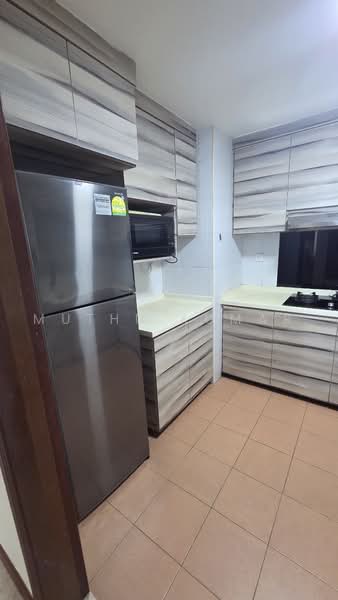 Palm Gardens, 2D Hong San Walk, 2 Bedrooms, 958 sqft, Condominium For Sale, by Muthu Kumar, 500221110 - Kitchen - PropertyGuru.com.sg