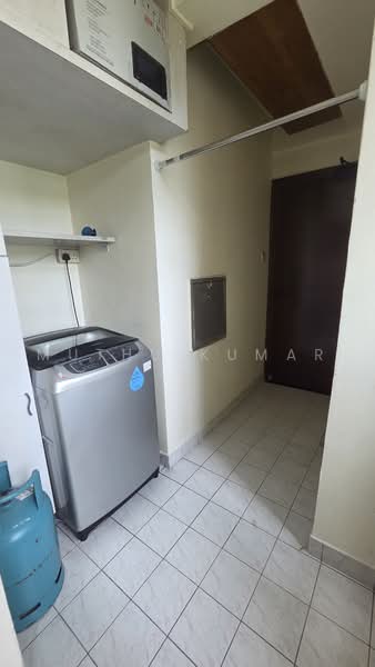 Palm Gardens, 2D Hong San Walk, 2 Bedrooms, 958 sqft, Condominium For Sale, by Muthu Kumar, 500221110 - Interior - PropertyGuru.com.sg