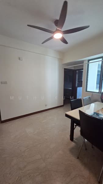 Palm Gardens, 2D Hong San Walk, 2 Bedrooms, 958 sqft, Condominium For Sale, by Muthu Kumar, 500221110 - Living Room - PropertyGuru.com.sg