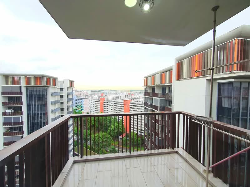 Lakeville, 5 Jurong Lake Link, 2 Bedrooms, 753 sqft, Condominium For Rent, by Vernon Sun, 500221125 - Balcony - PropertyGuru.com.sg
