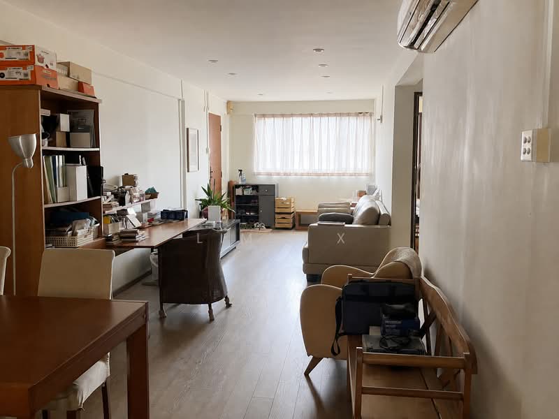 23 Saint George's Road, 23 Saint George's Road, 2 Bedrooms, 882 sqft, HDB Flat For Sale, by Lim Y X, 500221127 - Living Room - PropertyGuru.com.sg