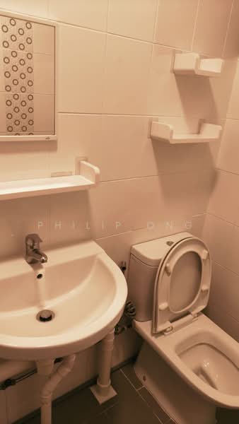 173 Ang Mo Kio Avenue 4, 173 Ang Mo Kio Avenue 4, 2 Bedrooms, 893 sqft, HDB Flat For Sale, by Philip Ong, 500221130 - Bathroom - PropertyGuru.com.sg