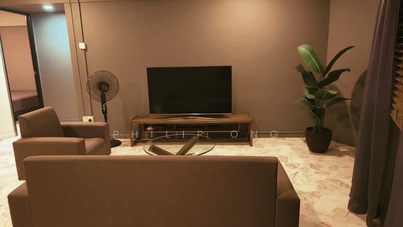 173 Ang Mo Kio Avenue 4, 173 Ang Mo Kio Avenue 4, 2 Bedrooms, 893 sqft, HDB Flat For Sale, by Philip Ong, 500221130 - Living Room - PropertyGuru.com.sg