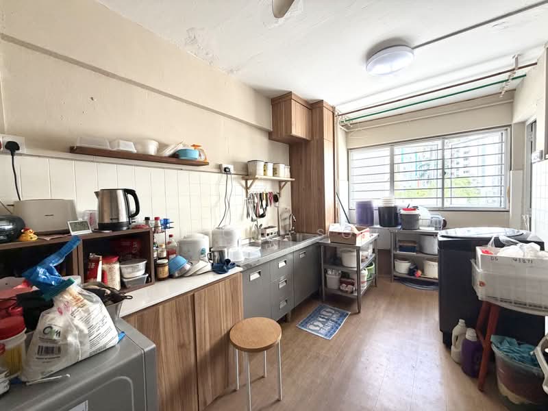158 Bedok South Avenue 3, , 1,464 sqft, Shop / Shophouse For Sale, by Alicia Soh, 500221131 - Kitchen - CommercialGuru.com.sg