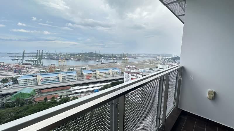 Spottiswoode 18, 18 Spottiswoode Park Road, 1 Bedroom, 388 sqft, Condominium For Sale, by Elaine Kuehn-Tan, 500221133 - Balcony - PropertyGuru.com.sg