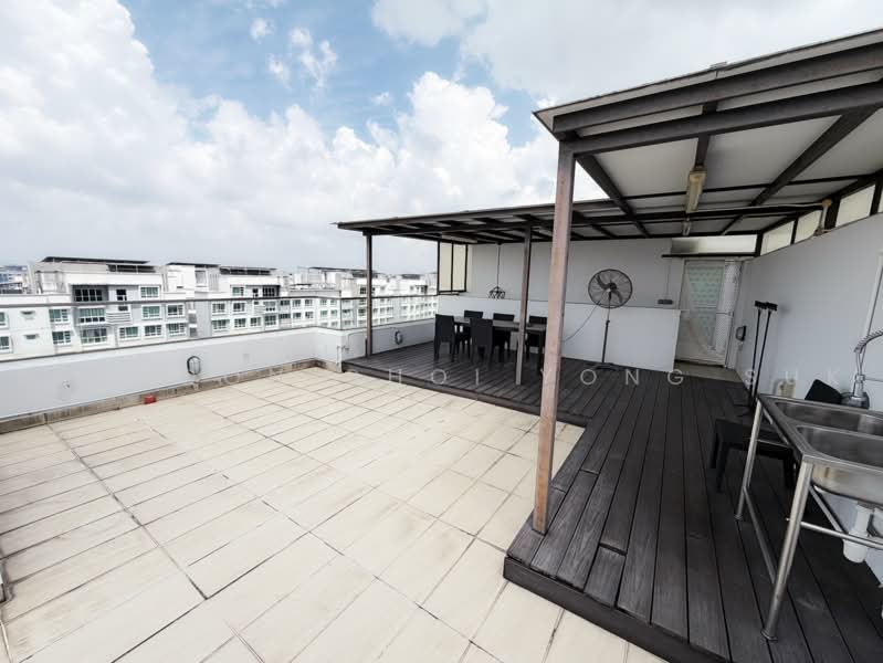 A Treasure Trove, 58 Punggol Walk, 2 Bedrooms, 1,528 sqft, Condominium For Sale, by Brandon Choi Yong Suk, 500221151 - Roof - PropertyGuru.com.sg