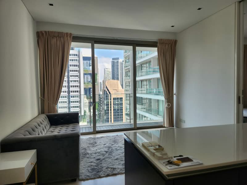 Scotts Square, 8 Scotts Road, 1 Bedroom, 624 sqft, Condominium For Sale, by Alvina Yeo, 500221161 - Living Room - PropertyGuru.com.sg