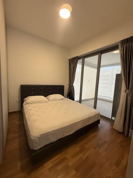 Bedok Residences, 24 Bedok North Drive, 2 Bedrooms, 1,195 sqft, Condominium For Rent, by Shawn Lai, 500221167 - Bedroom - PropertyGuru.com.sg