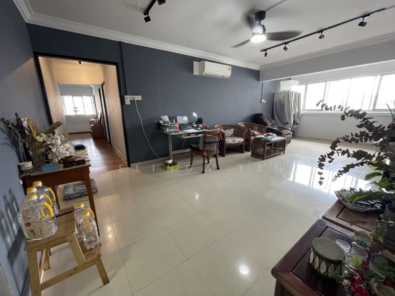 430 Tampines Street 41, 430 Tampines Street 41, 3 Bedrooms, 152 sqft, HDB Flat For Sale, by Belinda Tan, 500221173 - Living Room - PropertyGuru.com.sg