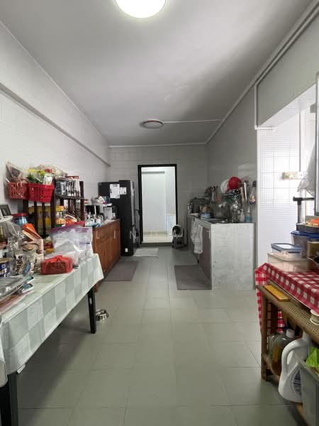 430 Tampines Street 41, 430 Tampines Street 41, 3 Bedrooms, 152 sqft, HDB Flat For Sale, by Belinda Tan, 500221173 - Kitchen - PropertyGuru.com.sg