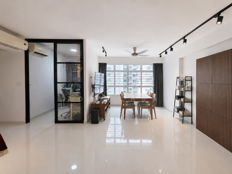 664A Punggol Drive, 664A Punggol Drive, 3 Bedrooms, 1,184 sqft, HDB Flat For Sale, by Joey Chua, 500221178 - Living Room - PropertyGuru.com.sg