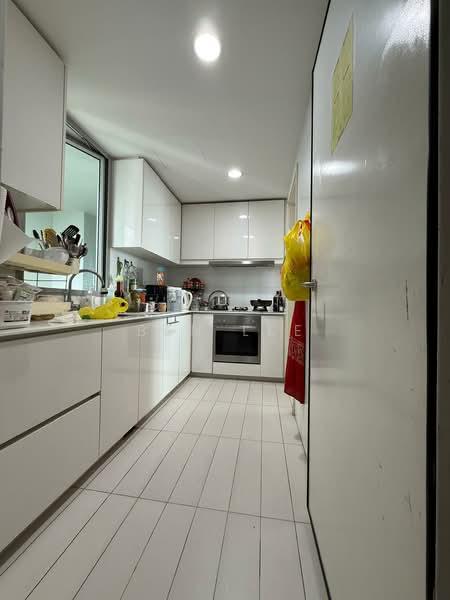 The Minton, 12C Hougang Street 11, 3 Bedrooms, 1,335 sqft, Condominium For Sale, by Ben Lee, 500221184 - Kitchen - PropertyGuru.com.sg