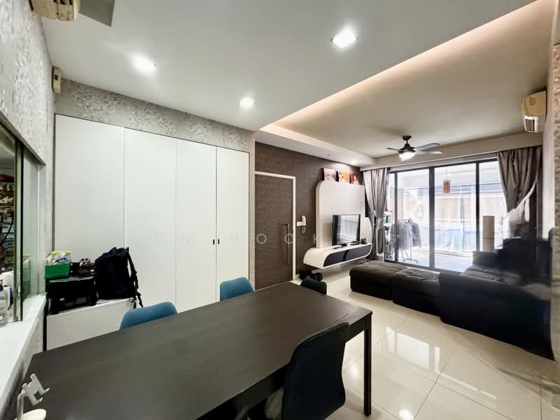 Northwood, 68 Jalan Mata Ayer, 3 Bedrooms, 1,335 sqft, Condominium For Sale, by Chew Hock Ngee, 500221197 - Living Room - PropertyGuru.com.sg