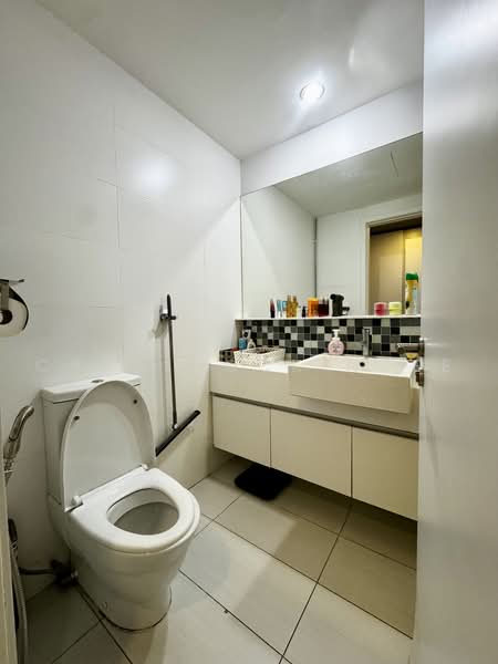 Northwood, 68 Jalan Mata Ayer, 3 Bedrooms, 1,335 sqft, Condominium For Sale, by Chew Hock Ngee, 500221197 - Bathroom - PropertyGuru.com.sg