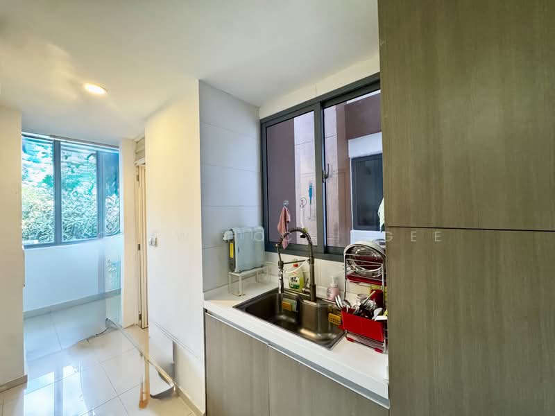 Northwood, 68 Jalan Mata Ayer, 3 Bedrooms, 1,335 sqft, Condominium For Sale, by Chew Hock Ngee, 500221197 - Kitchen - PropertyGuru.com.sg