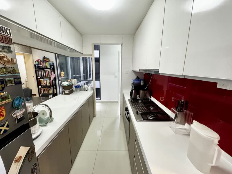 Northwood, 68 Jalan Mata Ayer, 3 Bedrooms, 1,335 sqft, Condominium For Sale, by Chew Hock Ngee, 500221197 - Kitchen - PropertyGuru.com.sg