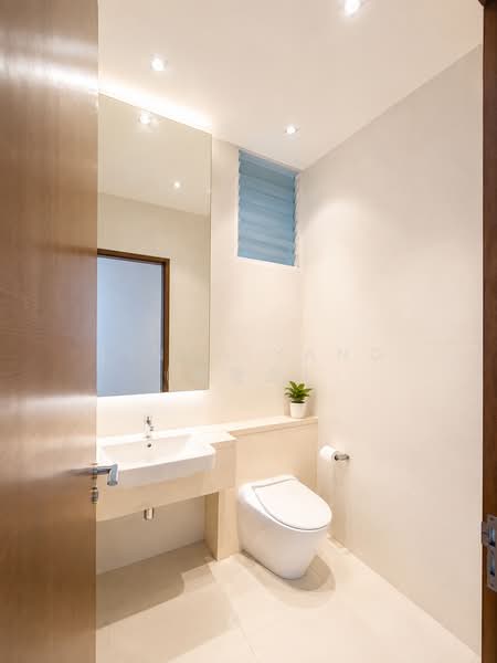 d'Leedon (Former Farrer Court), 11 Leedon Heights, 4 Bedrooms, 3,875 sqft, Condominium For Sale, by Linda Yang (杨凌云), 500221198 - Bathroom - PropertyGuru.com.sg