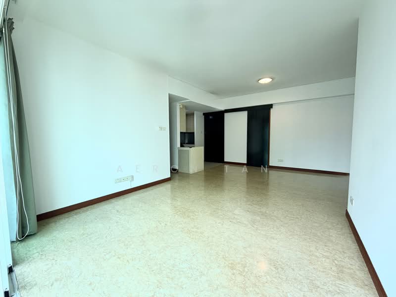 Butterworth 8, 4 Butterworth Lane, East Coast / Marine Parade, 2 Bedrooms, 1,023 sqft, Condominium For Sale, by Aeron Tan, 500221199 - Living Room - PropertyGuru.com.sg
