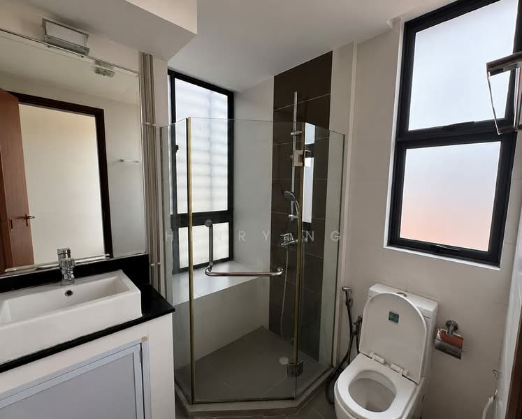 Cadence Light, 199 Telok Kurau Road, 3 Bedrooms, 1,506 sqft, Apartment For Sale, by Henry Ng, 500221201 - Bathroom - PropertyGuru.com.sg