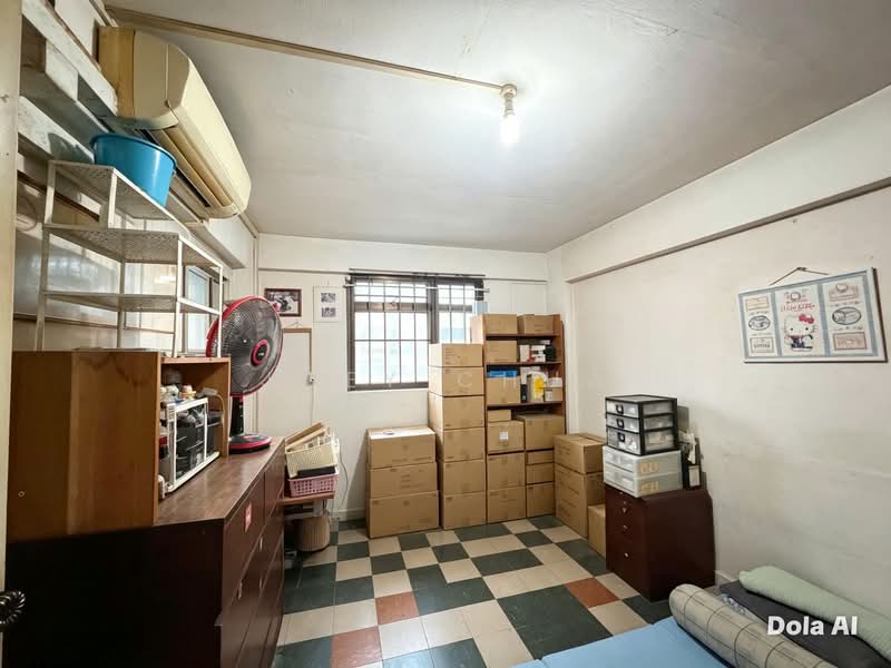 5 Upper Aljunied Lane, 5 Upper Aljunied Lane, 2 Bedrooms, 613 sqft, HDB Flat For Sale, by Joey Chua, 500221211 - Interior - PropertyGuru.com.sg