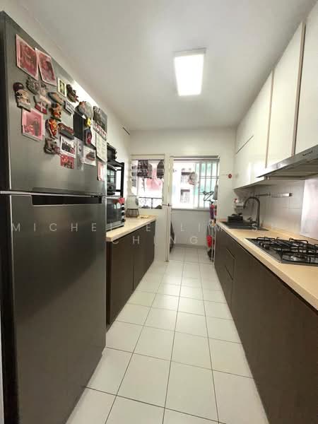663B Punggol Drive, 663B Punggol Drive, Hougang / Punggol / Sengkang, 3 Bedrooms, 969 sqft, HDB Flat For Sale, by Michelle Lim Shu Ching, 500221216 - Kitchen - PropertyGuru.com.sg