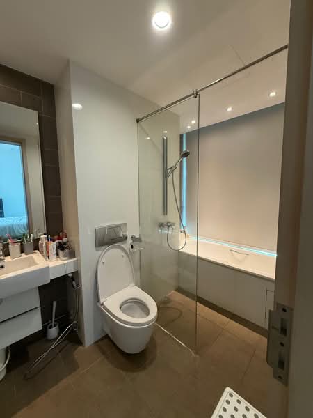 Botannia, 29A West Coast Park, 3 Bedrooms, 1,270 sqft, Condominium For Sale, by Lili Foo, 500221225 - Bathroom - PropertyGuru.com.sg