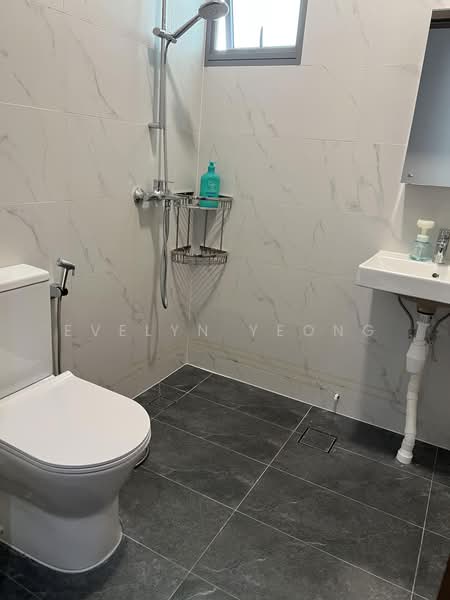 88C Jalan Satu, 88C Jalan Satu Dakota One, Eunos / Geylang / Paya Lebar, Room Rental, 125 sqft, HDB Flat For Rent, by Evelyn Yeong, 500221228 - Bathroom - PropertyGuru.com.sg