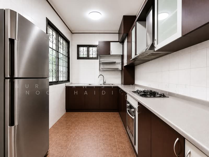 663B Jurong West Street 65, 663B Jurong West Street 65, 3 Bedrooms, 1,184 sqft, HDB Flat For Sale, by Nur Darwisyah Binte Noor Haidi (Wiwi), 500221230 - Kitchen - PropertyGuru.com.sg