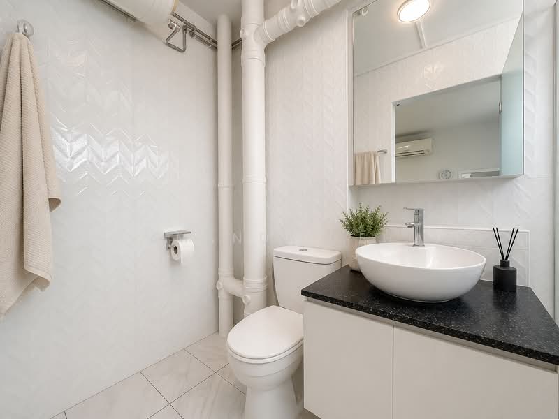 725 Pasir Ris Street 72, 725 Pasir Ris Street 72, 3 Bedrooms, 1,120 sqft, HDB Flat For Sale, by Amanda Keh, 500221237 - Bathroom - PropertyGuru.com.sg