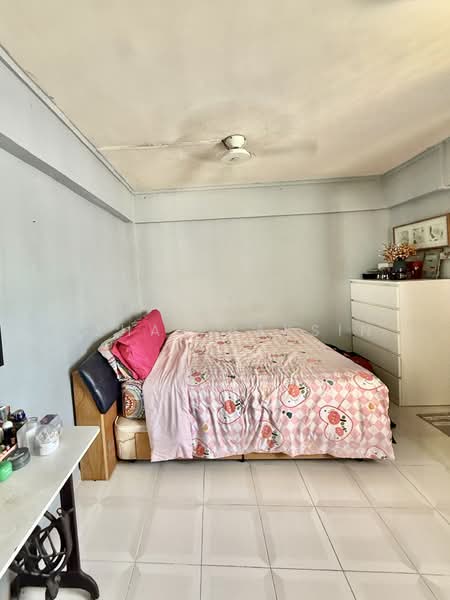 231 Yishun Street 21, 231 Yishun Street 21, 3 Bedrooms, 1,054 sqft, HDB Flat For Sale, by Azhar Baksin, 500221241 - Bedroom - PropertyGuru.com.sg