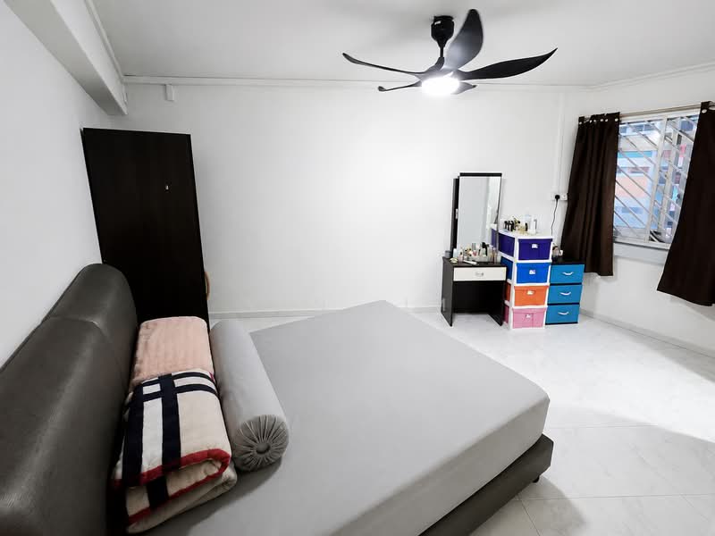 281 Choa Chu Kang Avenue 3, 281 Choa Chu Kang Avenue 3, 3 Bedrooms, 1,141 sqft, HDB Flat For Sale, by Yan Lim, 500221244 - Bedroom - PropertyGuru.com.sg