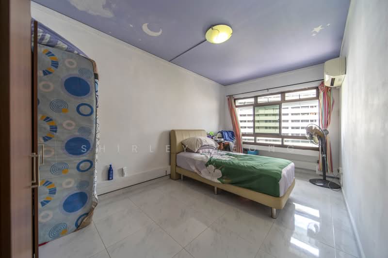 623 Jurong West Street 61, 623 Jurong West Street 61, 4 Bedrooms, 1,200 sqft, HDB Flat For Sale, by Shirley Yeong, 500221246 - Bedroom - PropertyGuru.com.sg