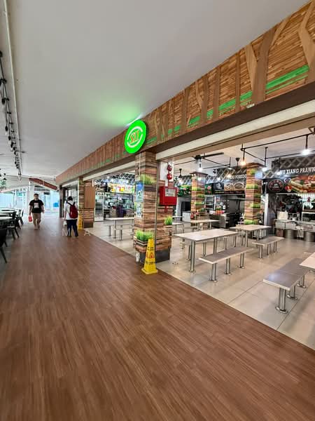529 Ang Mo Kio Ave 10, Street 52, 300 sqft, Shop / Shophouse For Rent, by Marcus Toh, 500221247 - Exterior - CommercialGuru.com.sg