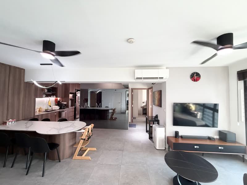 419A Northshore Drive, 419A Northshore Drive, 3 Bedrooms, 1,012 sqft, HDB Flat For Sale, by James Yeo, 500221249 - Living Room - PropertyGuru.com.sg