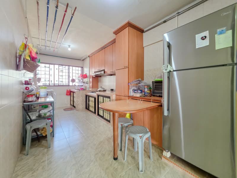 470 Tampines Street 44, 470 Tampines Street 44, 3 Bedrooms, 1,313 sqft, HDB Flat For Sale, by Louis Kwek, 500221250 - Kitchen - PropertyGuru.com.sg