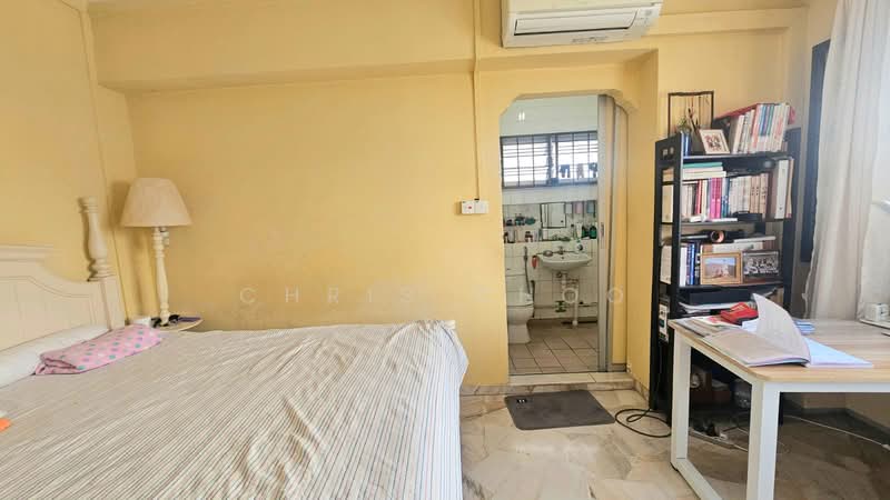 706 Jurong West Street 71, 706 Jurong West Street 71, 4 Bedrooms, 1,194 sqft, HDB Flat For Sale, by Chris Choo, 500221254 - Bedroom - PropertyGuru.com.sg