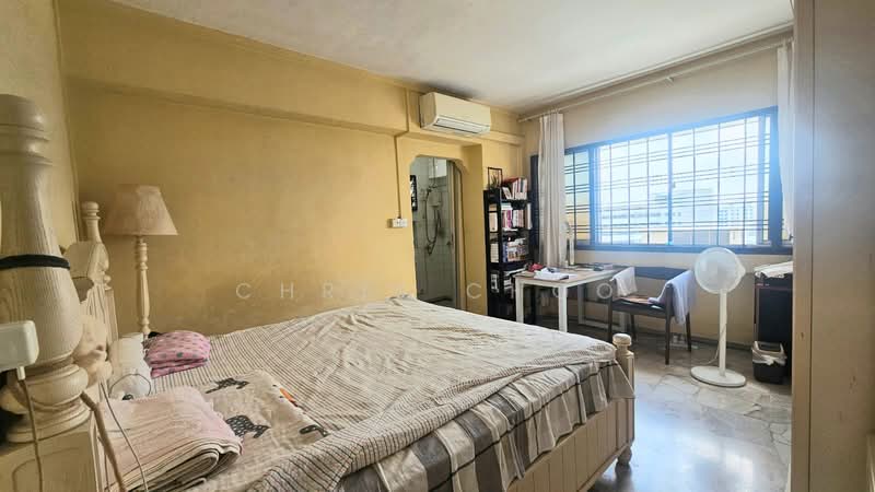 706 Jurong West Street 71, 706 Jurong West Street 71, 4 Bedrooms, 1,194 sqft, HDB Flat For Sale, by Chris Choo, 500221254 - Bedroom - PropertyGuru.com.sg
