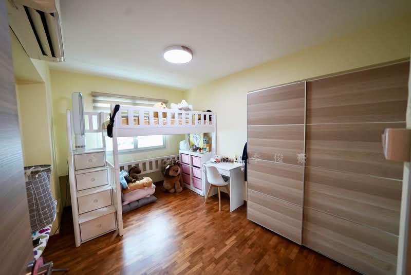 176C Edgefield Plains, 176C Edgefield Plains, 3 Bedrooms, 1,184 sqft, HDB Flat For Sale, by Stan Lee 李俊豪, 500221259 - Bedroom - PropertyGuru.com.sg