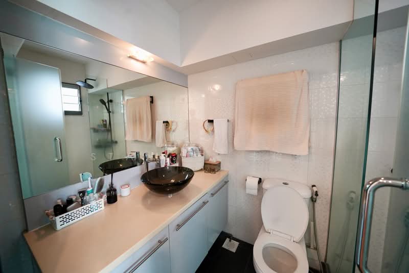 176C Edgefield Plains, 176C Edgefield Plains, 3 Bedrooms, 1,184 sqft, HDB Flat For Sale, by Stan Lee 李俊豪, 500221259 - Bathroom - PropertyGuru.com.sg