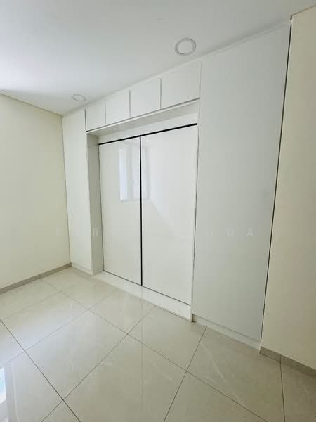 Coliving space - Female only environment, , Room Rental, 140 sqft, Shophouse For Rent, by Serene Chua, 500221262 - Bedroom 1 - Hidden wall bed (Queen size) - PropertyGuru.com.sg