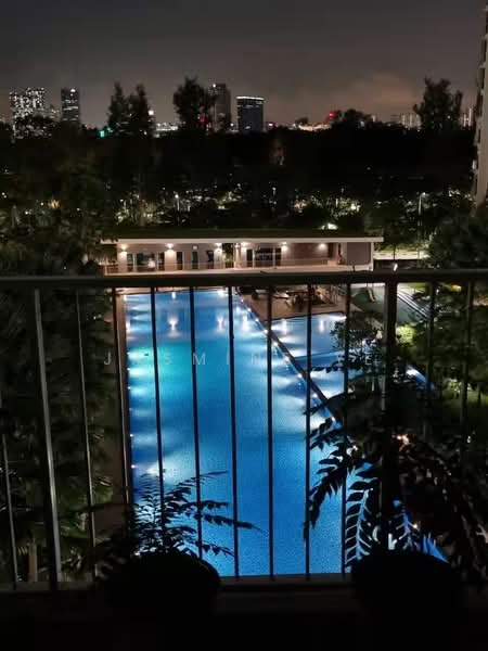 Lake Life, 4 Tao Ching Road, 3 Bedrooms, 1,076 sqft, Executive Condominium For Rent, by Jasmine Ye, 500221264 - PropertyGuru.com.sg
